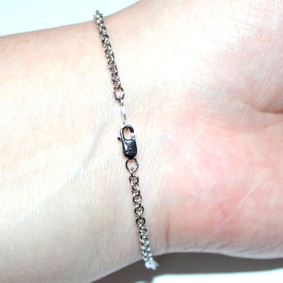 Sterling Silver Cubic Zirconia Heart Bracelet - Picture 2 of 6
